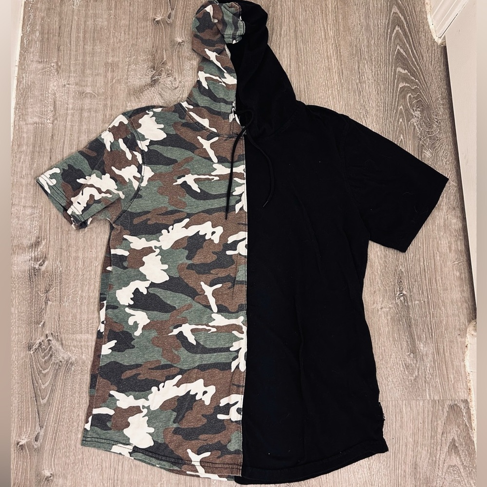 BROOKLYN CLOTH CAMO SHORT SLEEVE HOODIE
